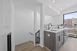 318 Cornelius St, Columbus, OH 43215 - Photo 42