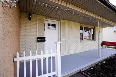 1523 Hempwood Drive, Columbus, OH 43229 - Photo 2