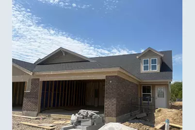 8047 Edgewater Crossing #B, Pickerington, OH 43147 - Photo 1