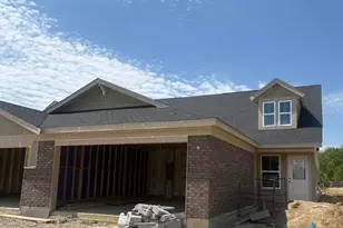 8047 Edgewater Xing, Pickerington, OH 43147 - Photo 1