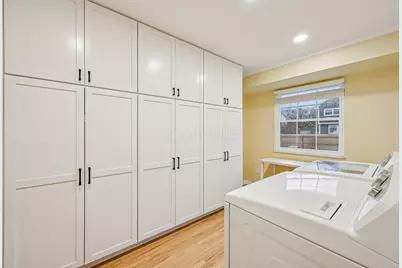 8207 Copperfield Drive, Columbus, OH 43235 - Photo 16