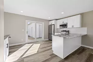 102 Redmond Rd, Columbus, OH 43228 - Photo 4