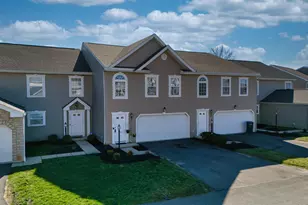 115 Weeping Willow Ln, Etna, OH 43068 - Photo 2
