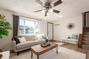 6546 Birch Park Dr, Galloway, OH 43119 - Photo 8