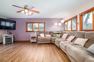 777 Celine Ct, West Jefferson, OH 43162 - Photo 4