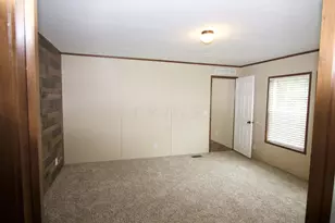 248 Thorn Locust Ln, London, OH 43140 - Photo 12