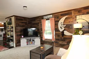 248 Thorn Locust Ln, London, OH 43140 - Photo 1