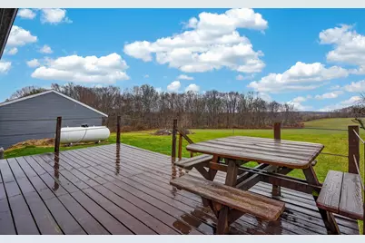 5586 N State Route 22, Somerset, OH 43783 - Photo 8