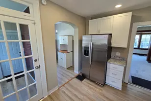 2570 E 5th Ave, Columbus, OH 43219 - Photo 28