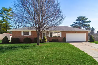1234 Bradshire Drive, Columbus, OH 43220 - Photo 2