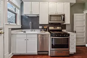 915 Dennison Ave, Columbus, OH 43201 - Photo 16