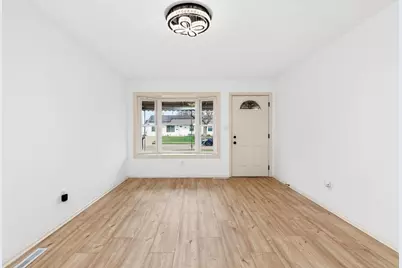 4743 Stiles Avenue, Columbus, OH 43228 - Photo 6