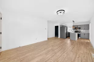 4743 Stiles Ave, Columbus, OH 43228 - Photo 8