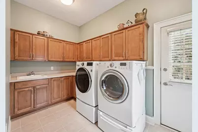 6045 Medallion Drive W, Westerville, OH 43082 - Photo 32