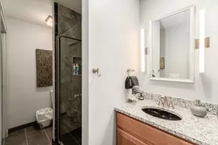 586 Pinegrove Pl, Columbus, OH 43230 - Photo 26