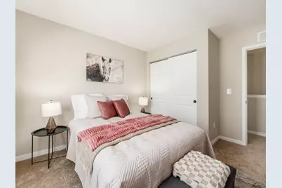 352 Postle Boulevard, Columbus, OH 43228 - Photo 20
