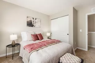 352 Postle Blvd, Columbus, OH 43228 - Photo 20