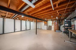 235 Dellfield Ln, Columbus, OH 43230 - Photo 40