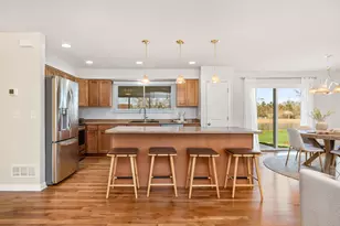 235 Dellfield Ln, Columbus, OH 43230 - Photo 4