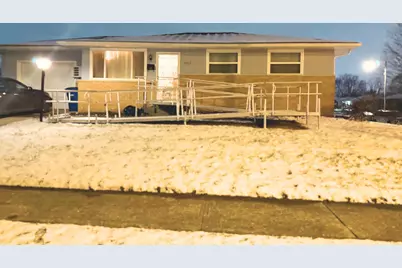 1353 Roberts Place, Columbus, OH 43207 - Photo 1
