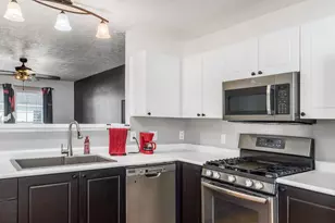 4377 Culburn Park Dr, Grove City, OH 43123 - Photo 14