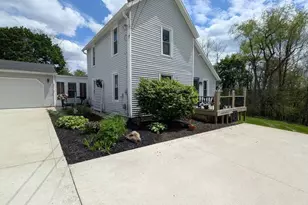 571 Luther Pl, Mansfield, OH 44902 - Photo 1