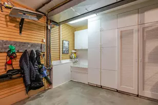 291 E Beck St, Columbus, OH 43206 - Photo 42
