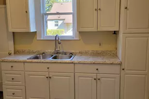 1295 Minnesota Ave, Columbus, OH 43211 - Photo 12