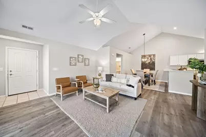 131 Stonegate Drive, Pataskala, OH 43062 - Photo 4