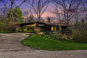 820 Old Woods Rd, Columbus, OH 43235 - Photo 1