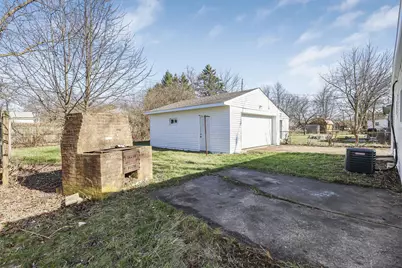 3032 Baker Hill Road, Columbus, OH 43207 - Photo 32