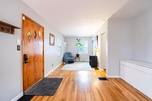 2820 Eastminster Rd, Columbus, OH 43209 - Photo 6