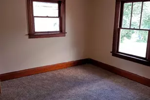 140 N Warren Ave, Columbus, OH 43204 - Photo 8