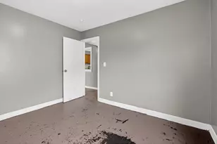 161 S James Rd, Columbus, OH 43213 - Photo 4