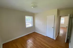 73 N Hampton Rd, Columbus, OH 43213 - Photo 4