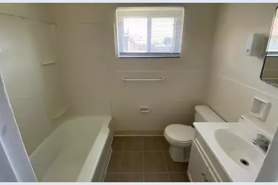 73 N Hampton Road #B, Columbus, OH 43213 - Photo 6