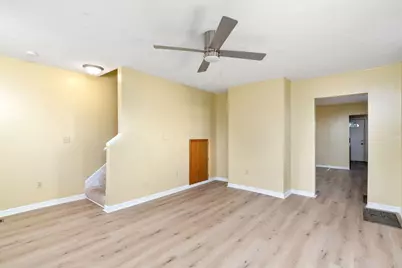 136 E Innis Avenue, Columbus, OH 43207 - Photo 8