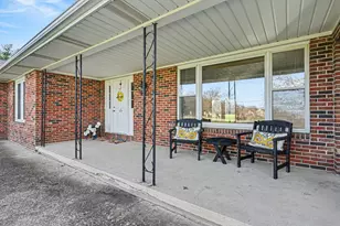 10695 Lockbourne Eastern Rd, Ashville, OH 43103 - Photo 2