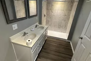 4615 Glenmawr Ave, Columbus, OH 43224 - Photo 10