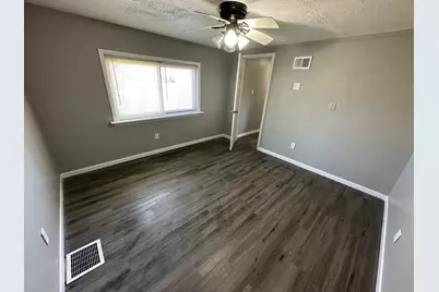 4615 Glenmawr Avenue, Columbus, OH 43224 - Photo 14