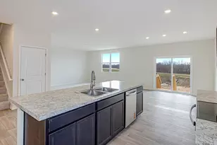 1359 Acuff Ave, Lockbourne, OH 43137 - Photo 6