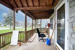 3453 Eisenhower Rd, Columbus, OH 43224 - Photo 28