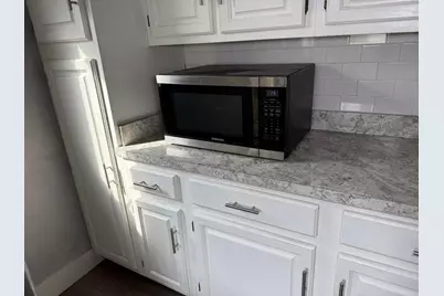 632 Roscoe Avenue, Akron, OH 44306 - Photo 12
