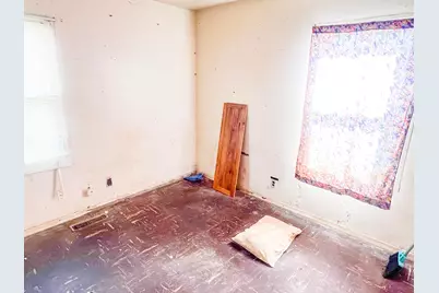 2676 Shelly Drive, Columbus, OH 43207 - Photo 16