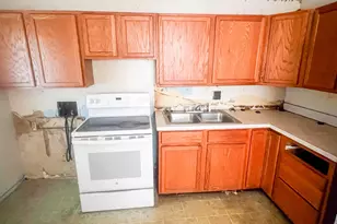 2676 Shelly Dr, Columbus, OH 43207 - Photo 34