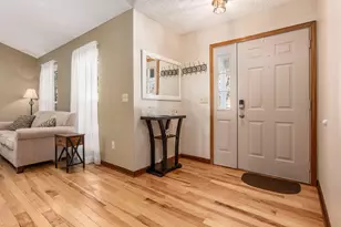 703 Suntree Dr, Westerville, OH 43081 - Photo 6