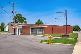 3556 Grove City Rd, Grove City, OH 43123 - Photo 1