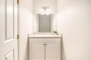 4050 Summerstone Dr, Columbus, OH 43230 - Photo 8