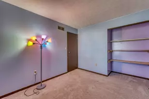 1833 Lakeview Dr, Newark, OH 43055 - Photo 16