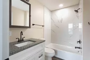 701 E Gates St, Columbus, OH 43206 - Photo 36